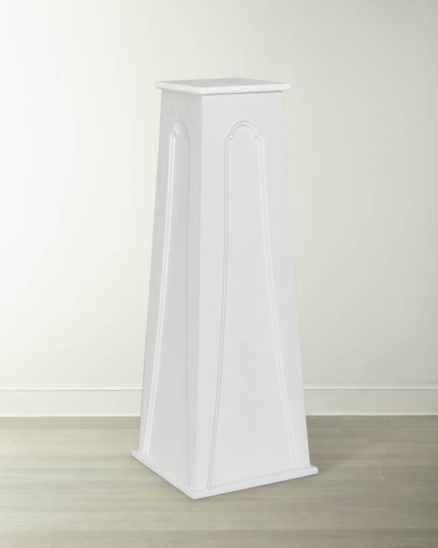 Island Manor Pedestal